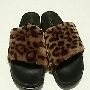 Flip Flop Cheetah Print